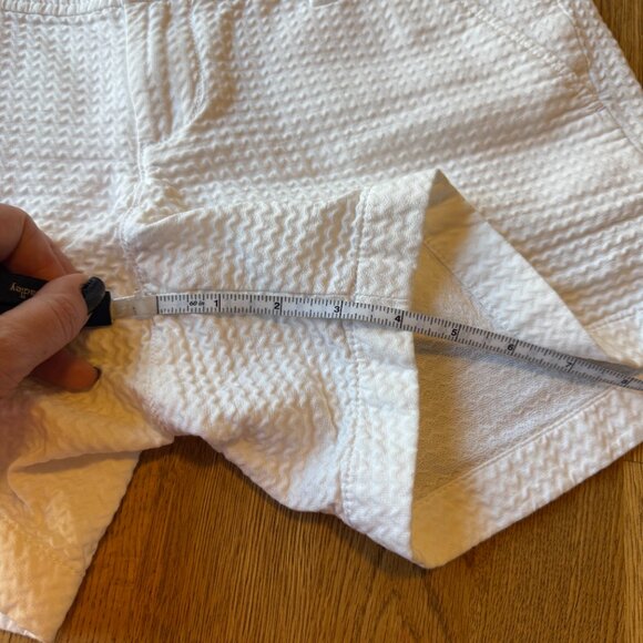 Lilly Pulitzer Callahan Shorts Pineapple Patch Embellishment Size 6 - Picture 14 of 14